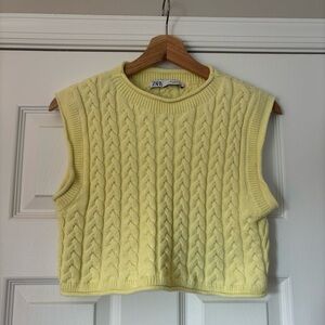 Zara Women’s Cropped Butter Yellow Cable Knit Sleeveless Sweater Vest Tank Top S
